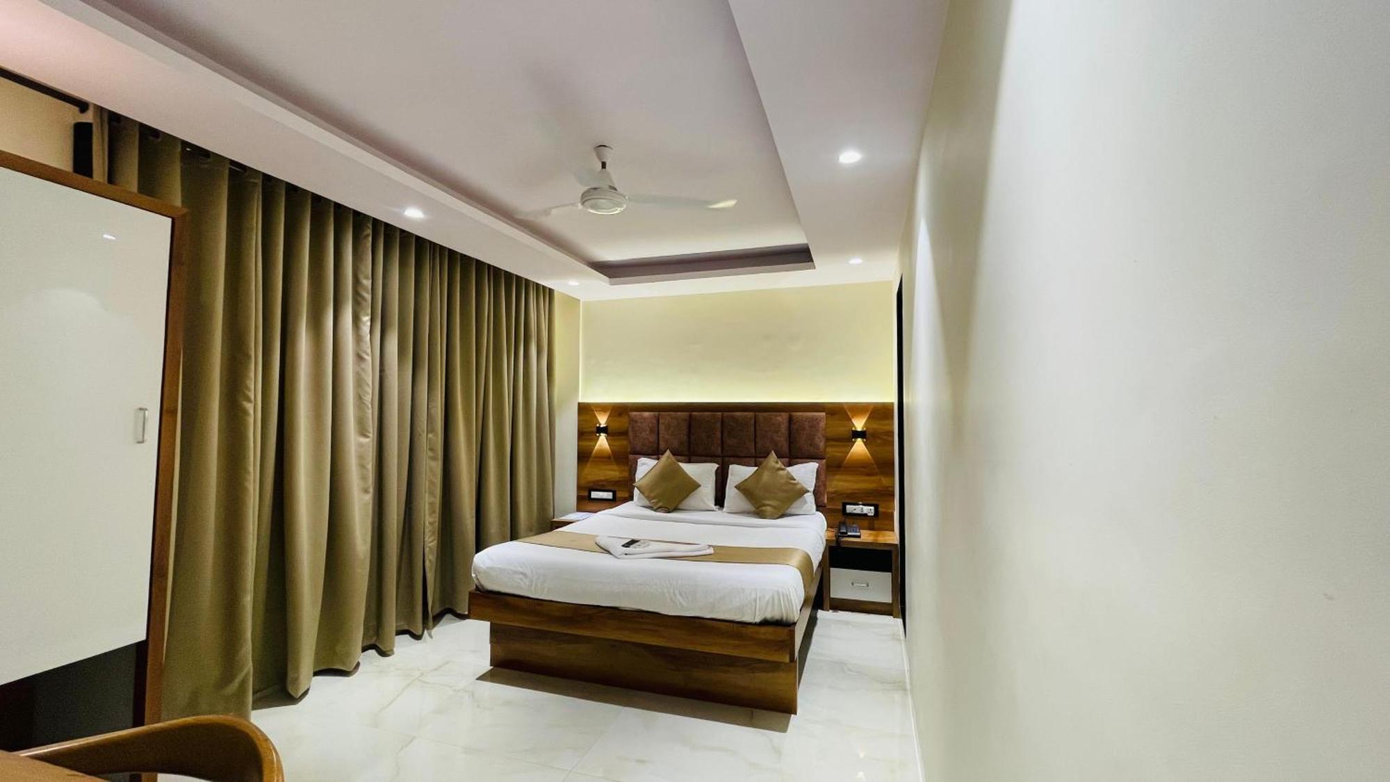 Hotel Arma Residency Mumbai Exterior photo