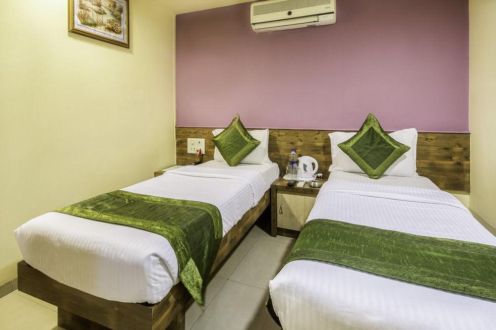 Hotel Arma Residency Mumbai Exterior photo