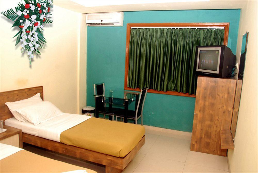 Hotel Arma Residency Mumbai Exterior photo