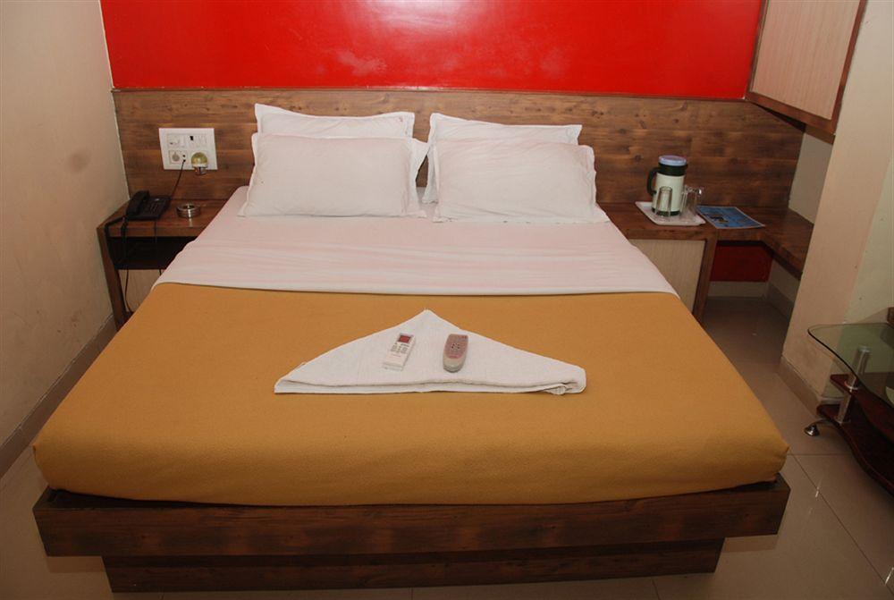 Hotel Arma Residency Mumbai Exterior photo